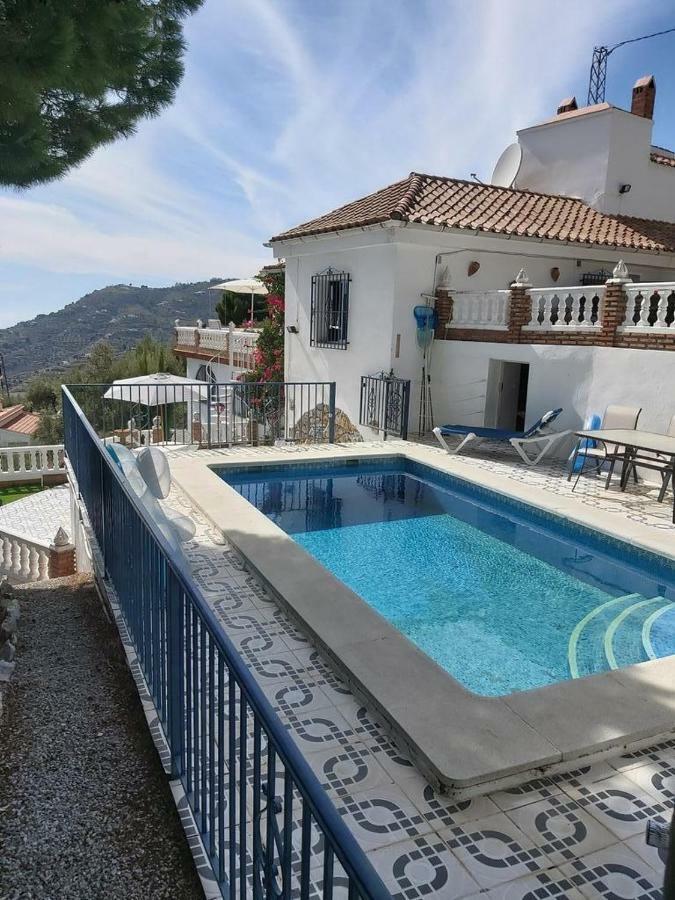 Las Golondrinas Competa Exterior photo